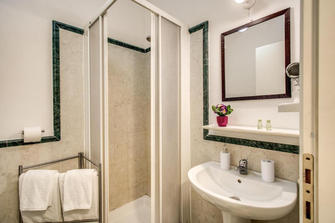 Popolo Accommodation - Lovely Central Apartment Rome Extérieur photo