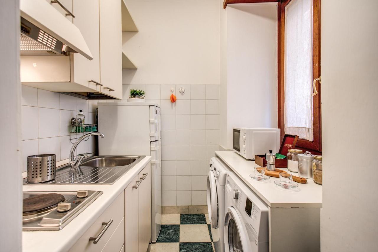 Popolo Accommodation - Lovely Central Apartment Rome Extérieur photo